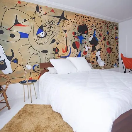 Le De La Cour Des Arts Apartment